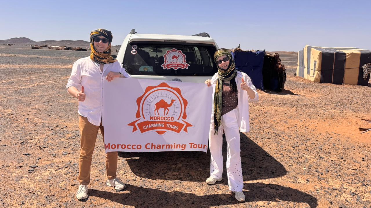 sahara-desert-experience-merzouga-tour- Sahara Desert experience during a 3-day Morocco tour from Marrakech to Fez with golden dunes and open landscapes